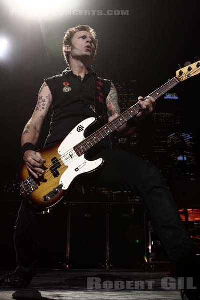 GREEN DAY - 2009-10-04 - PARIS - Bercy - 